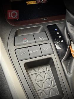 تۆیۆتا ڕاڤ 4